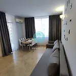 Avalon Premium Sluneční pobřeží
